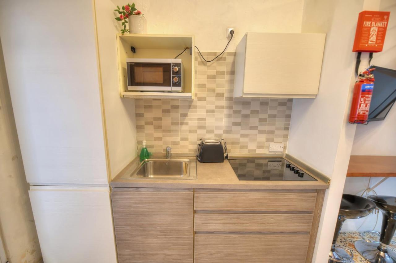 Cozy & Cute Studio In The Heart Of Valletta Goval-2 Apartment Exterior photo